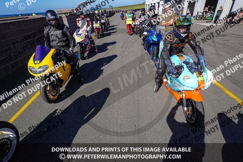 anglesey no limits trackday;anglesey photographs;anglesey trackday photographs;enduro digital images;event digital images;eventdigitalimages;no limits trackdays;peter wileman photography;racing digital images;trac mon;trackday digital images;trackday photos;ty croes